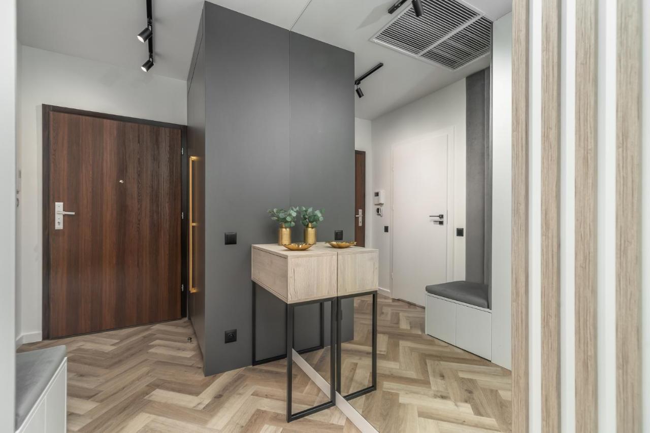 Comfy Apartments 4-5Th Floor Hanza Tower - Sauna & Pool Stettino Esterno foto